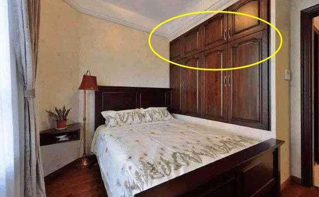 衣柜做到顶把稳要装这个器材，听老木工一说，真后悔此刻才知路